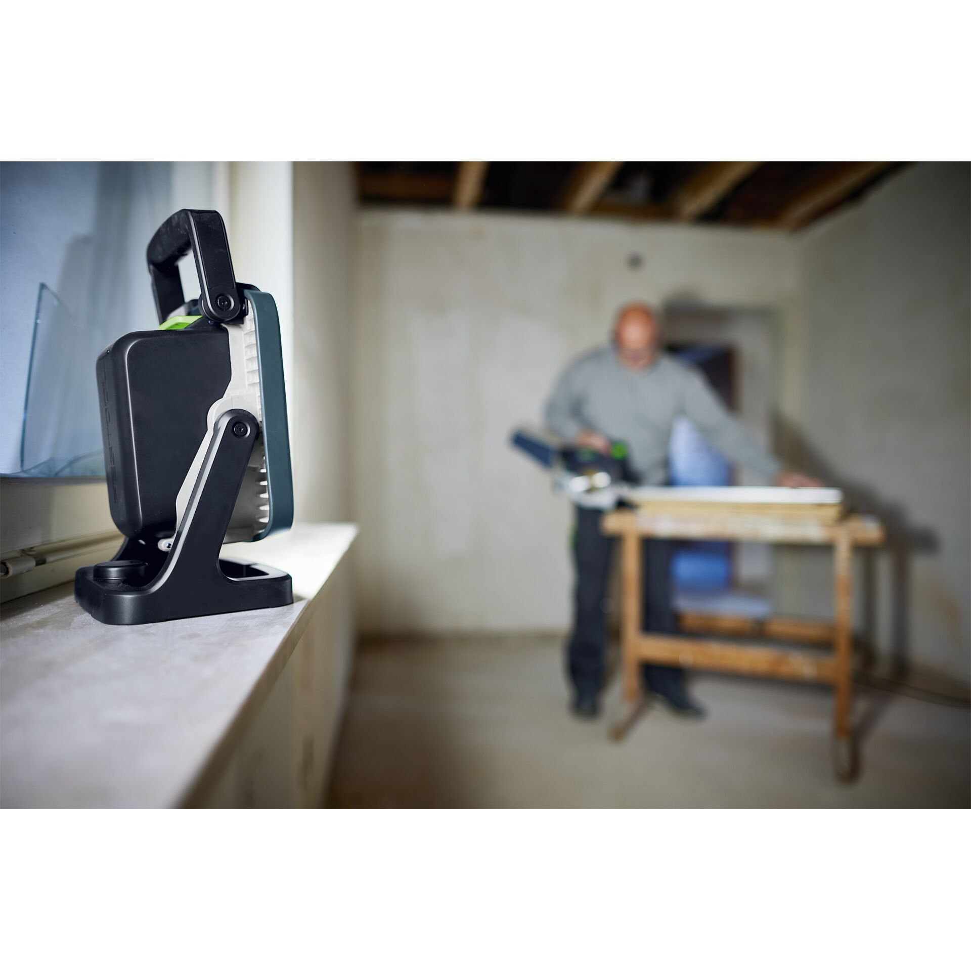 Sperrholz, Innenarchitektur, Erwachsene, Mann, Person