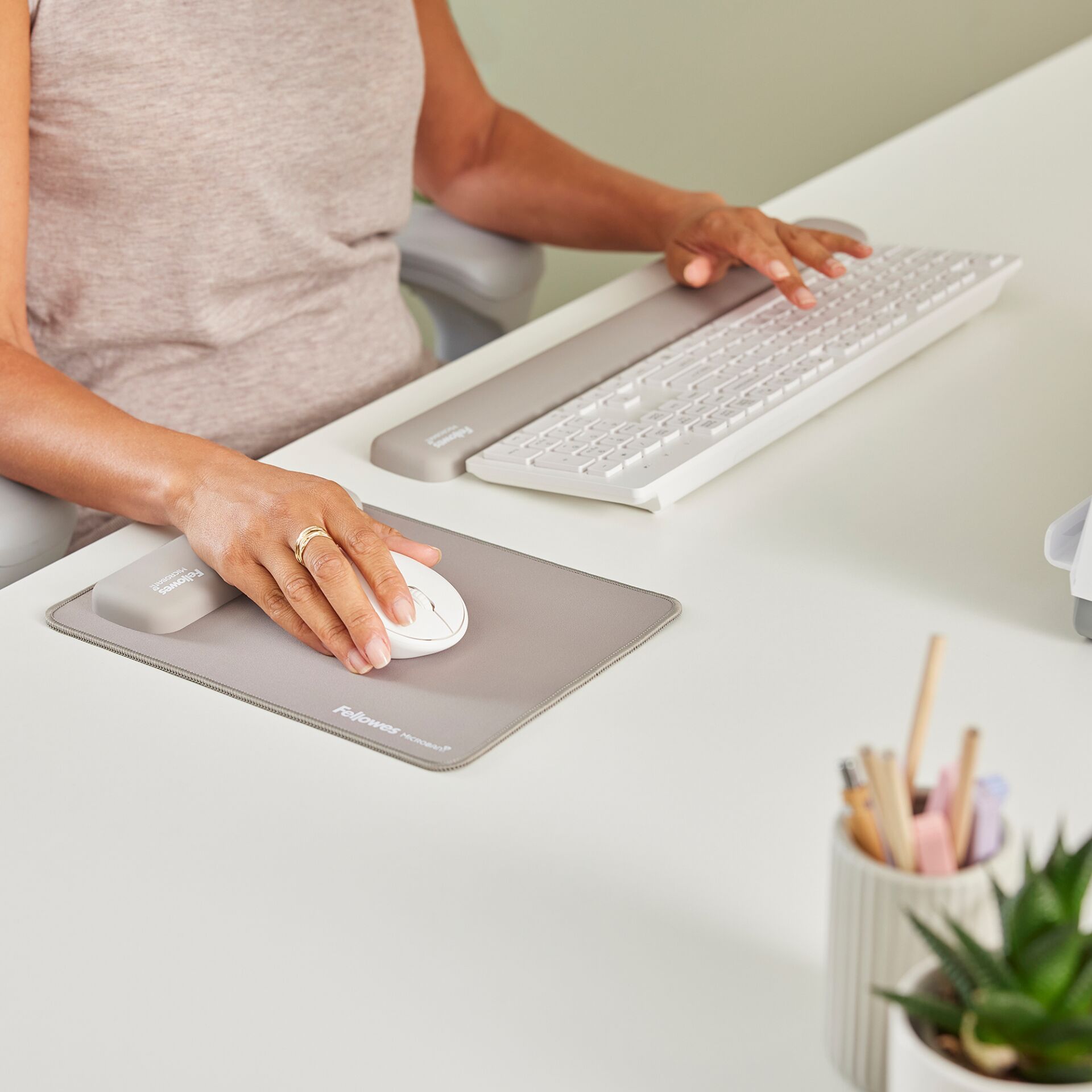 Moebel, Tabelle, Computer-Tastatur, Hardware, Person