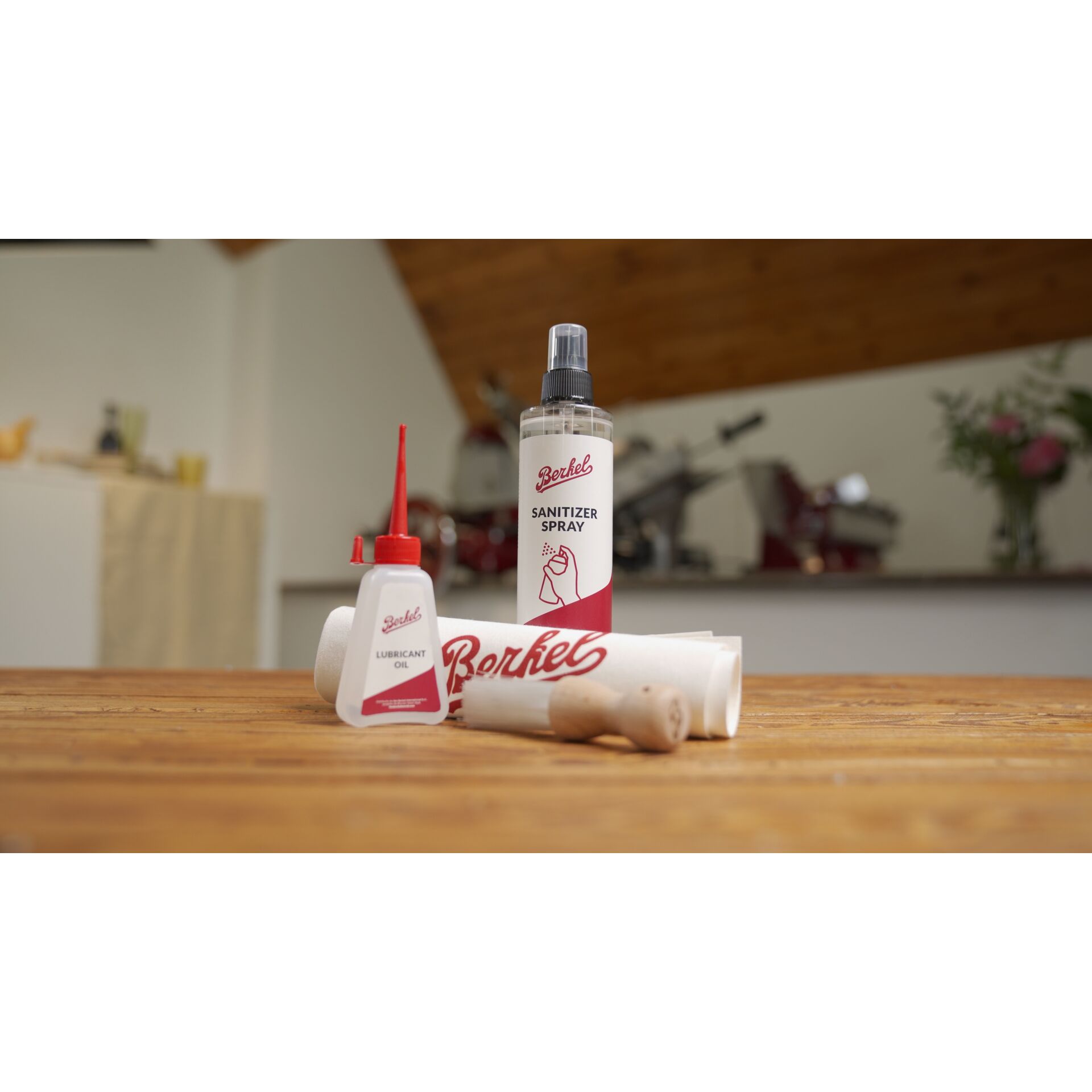 Sanitizer, Spray, Reinigungsprodukt, Pflegemittel, Werkstattbedarf