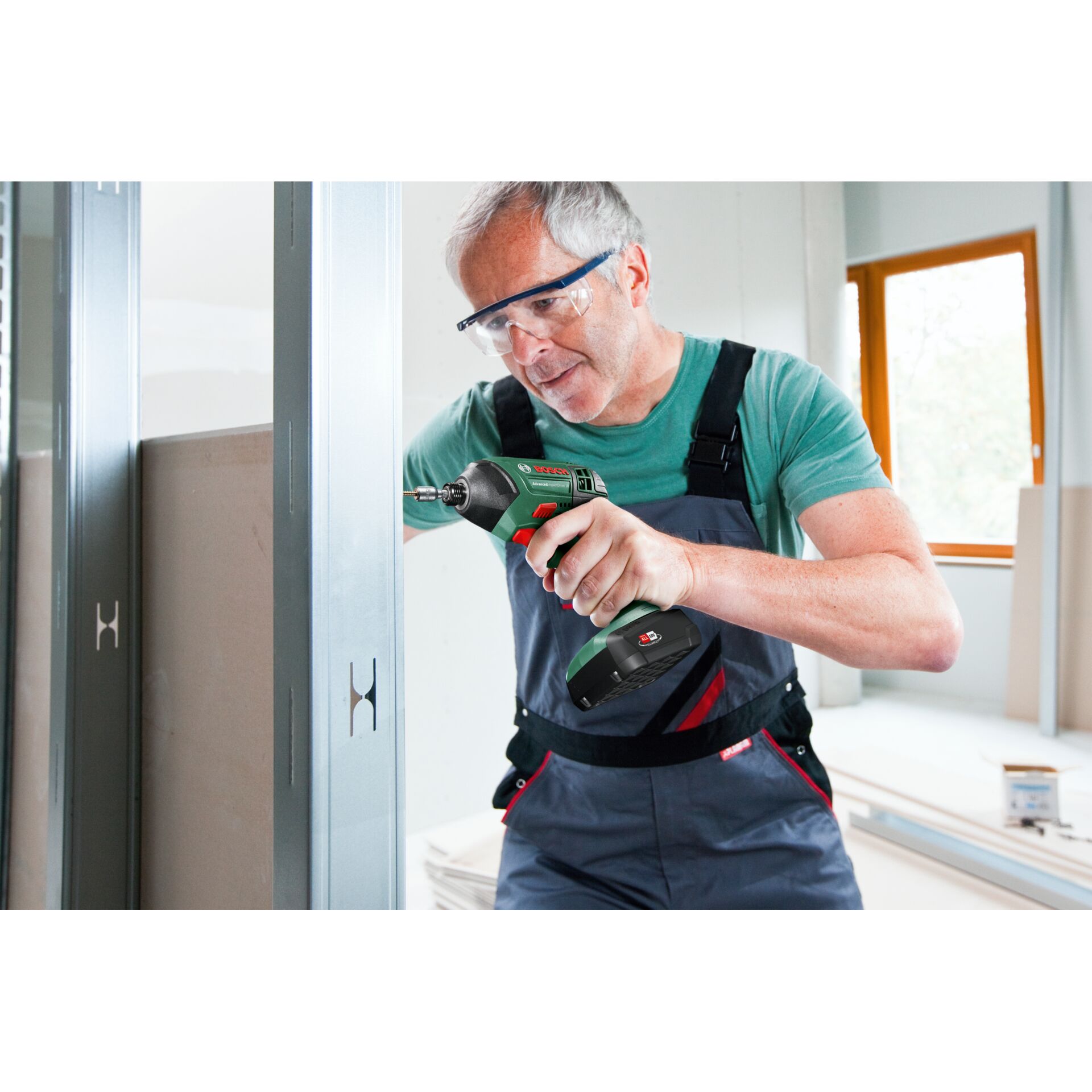 Gerät, Elektrische Bohrmaschine, Werkzeug